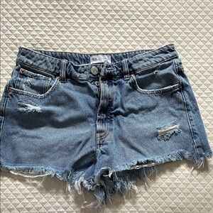 Zara Denim Shorts! size 6